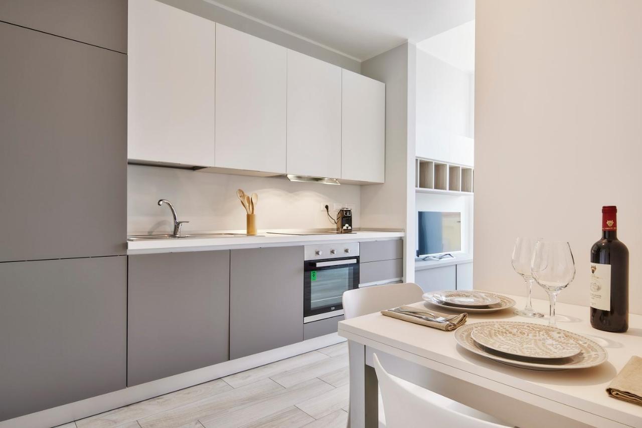 Monviso Modern - Exclusive Apartment Милан Экстерьер фото